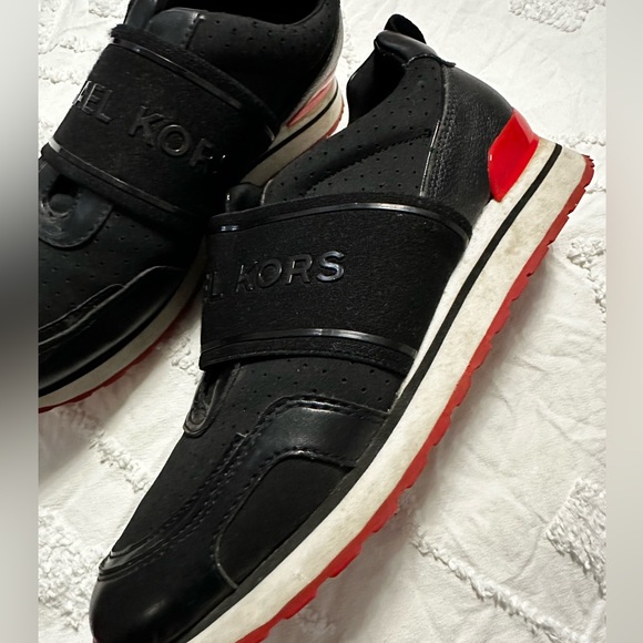 Michael Kors slip on shoes - Picture 6 of 8